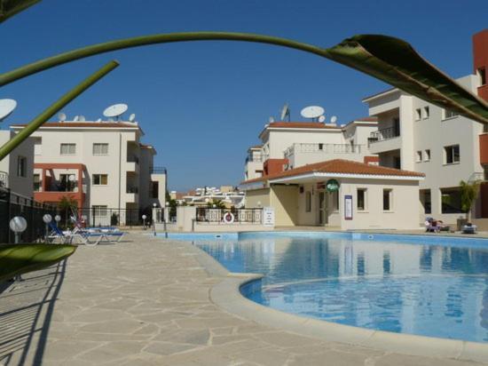 Ifestos Kings Resort Appartment Paphos 外观 照片
