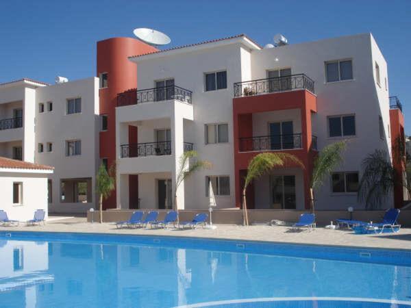 Ifestos Kings Resort Appartment Paphos 外观 照片