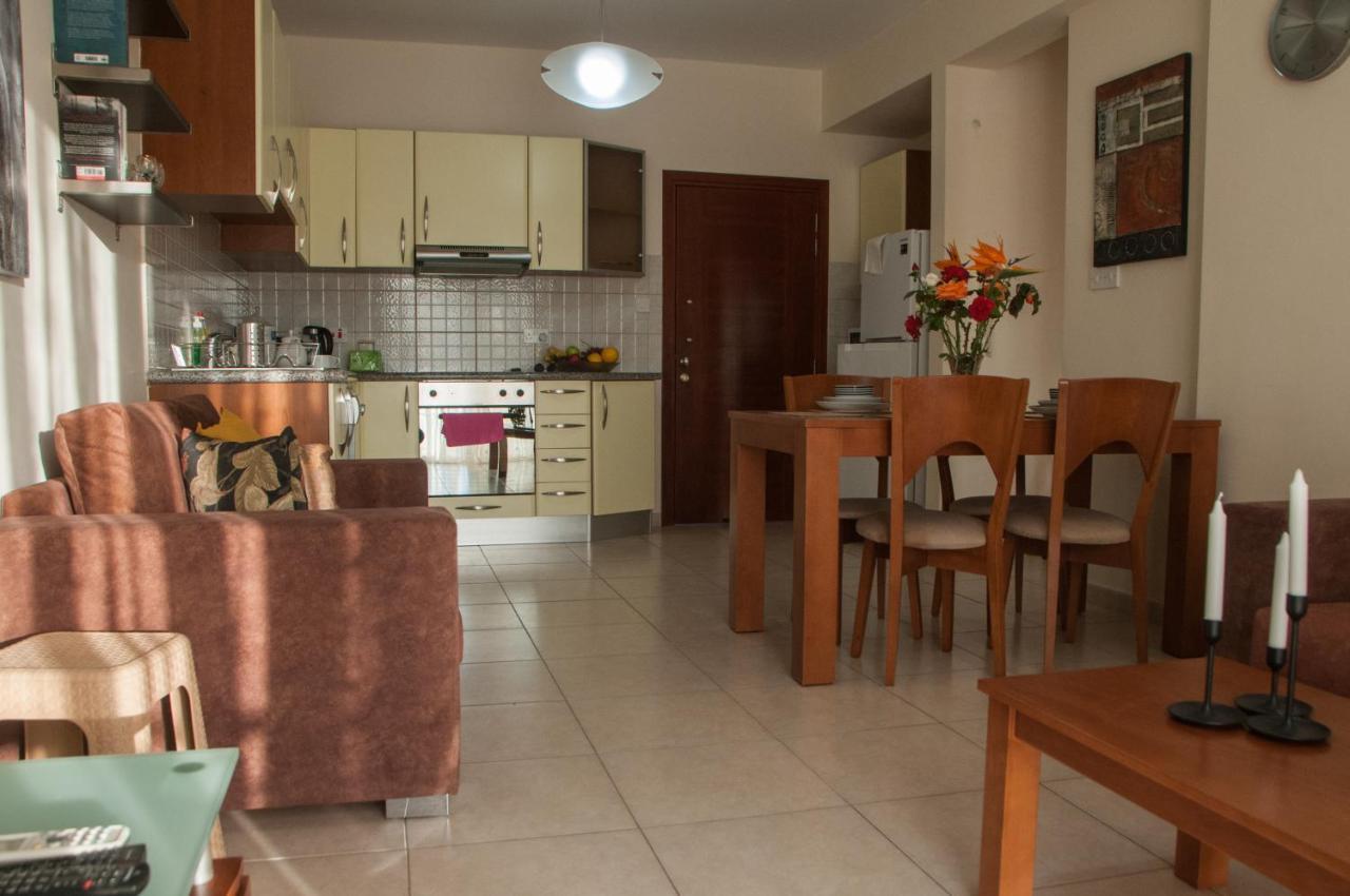 Ifestos Kings Resort Appartment Paphos 外观 照片