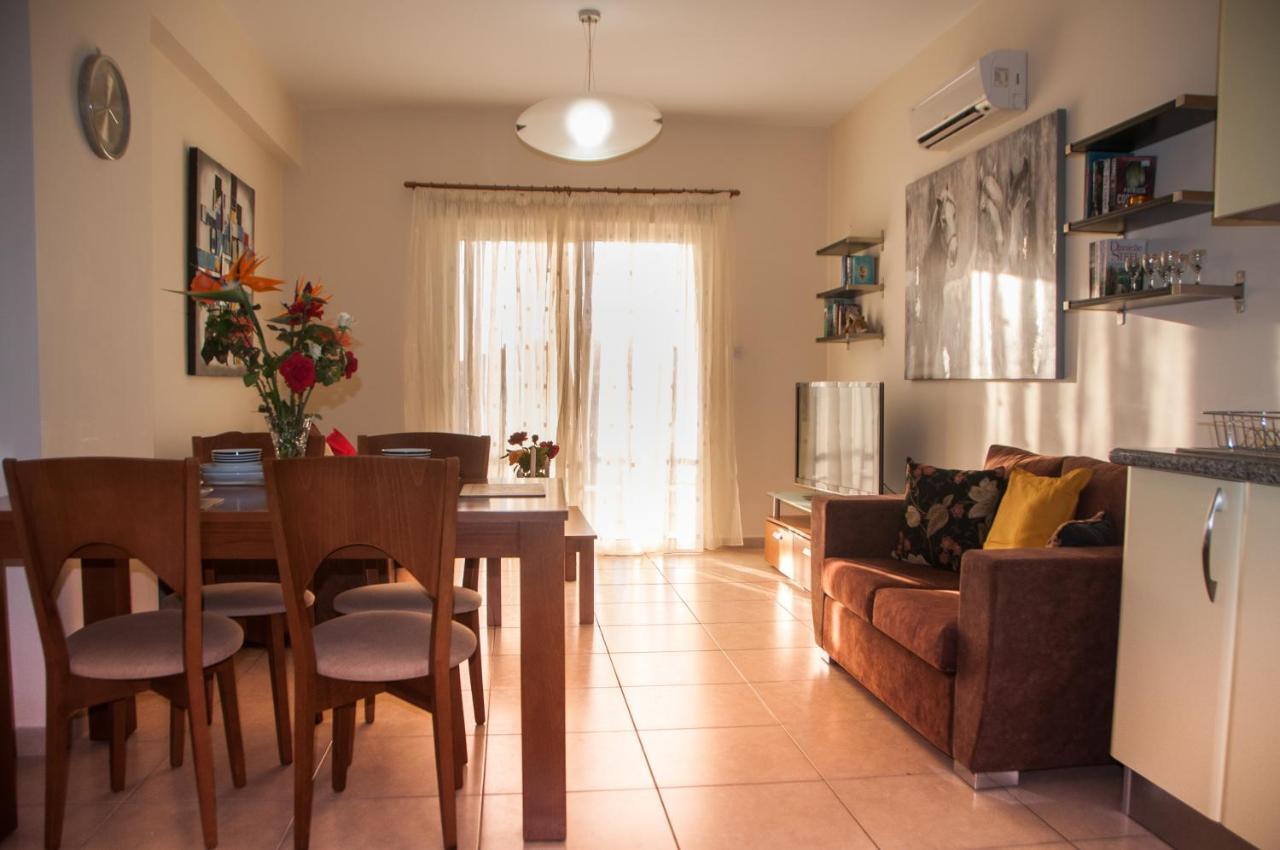 Ifestos Kings Resort Appartment Paphos 外观 照片